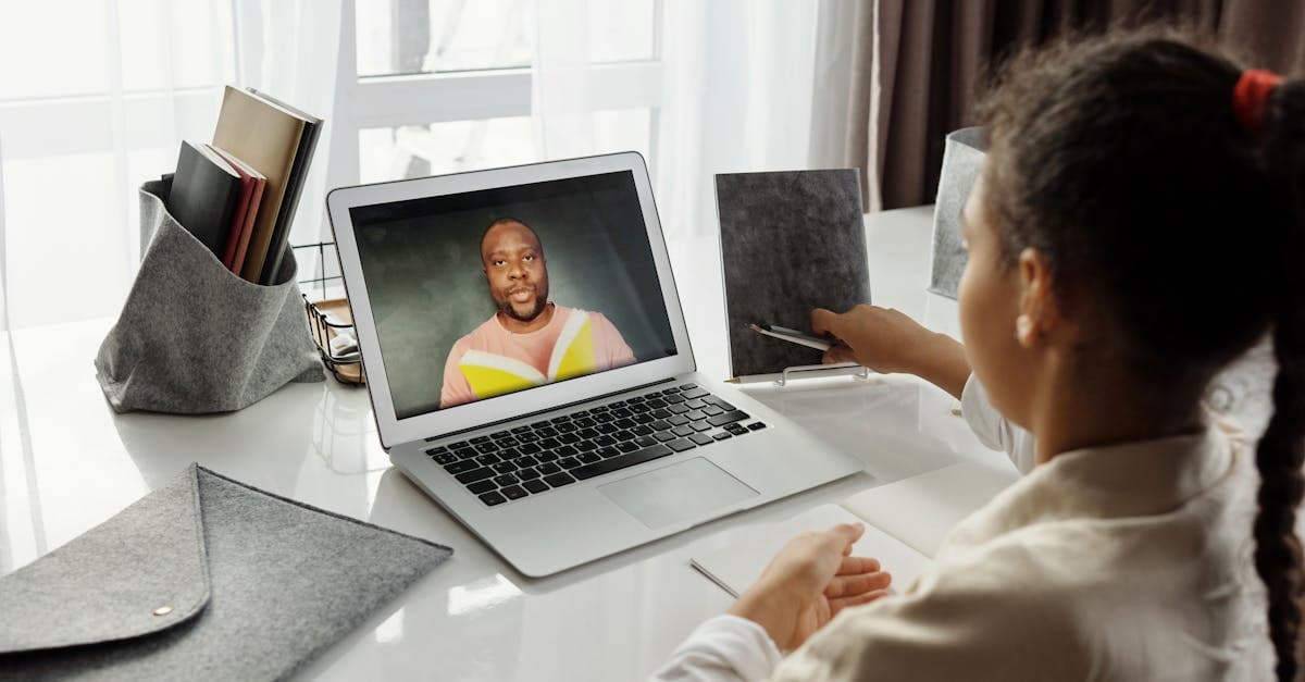 Cover Image for Unlock Your Potential: Join Our Engaging Online English School Today!